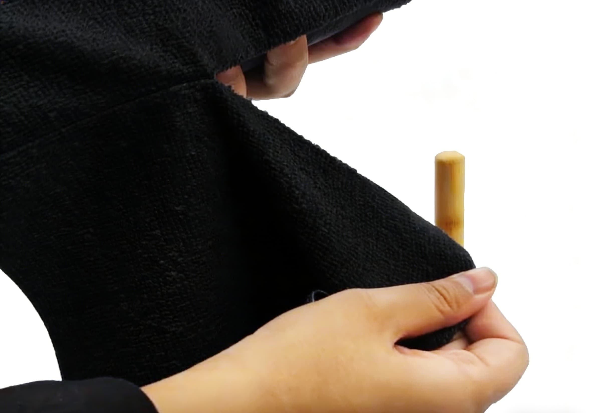 Close-up of a seamless edge on a microfiber cloth