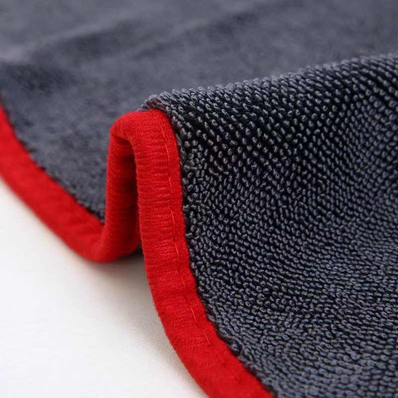 Twisted ring car cleaning cloth with exquisite edging